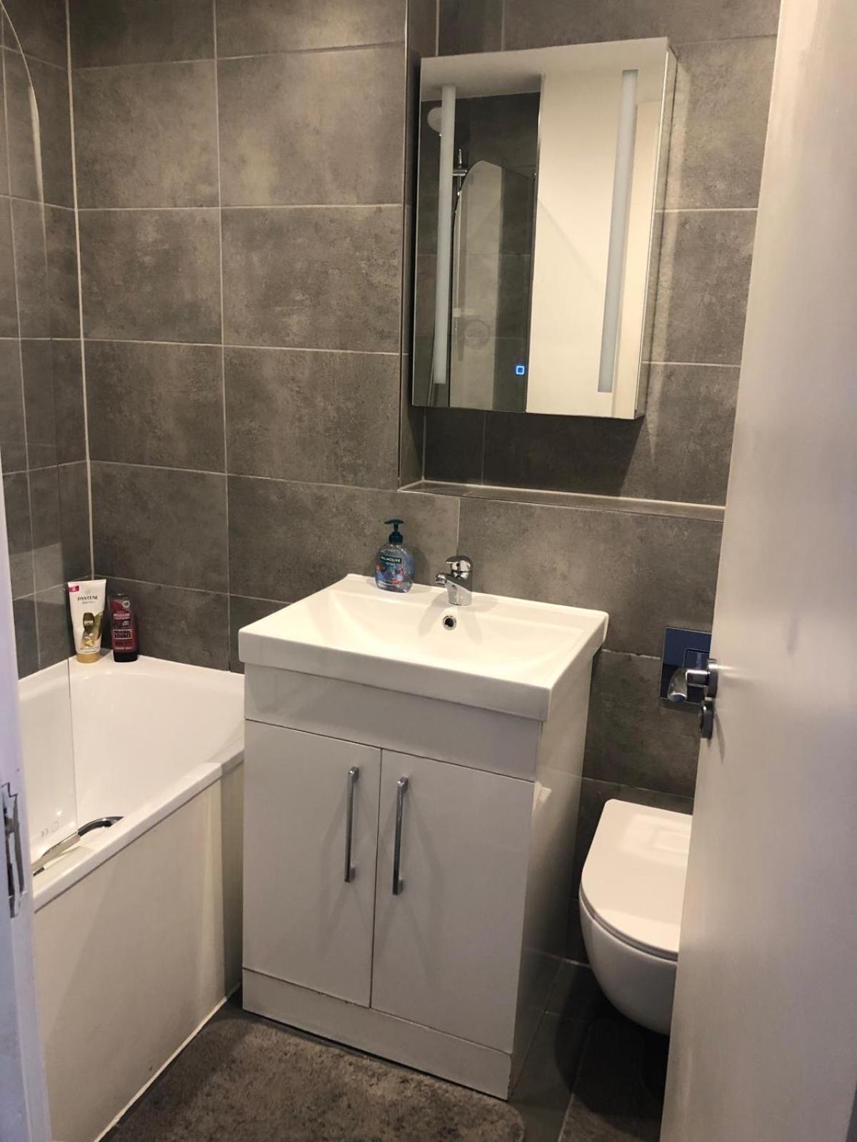 Hemans 0.8 Apartman London Kültér fotó